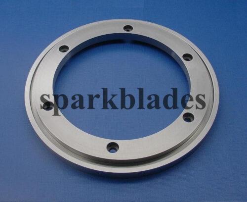 Bottom circular knife for cutting carton